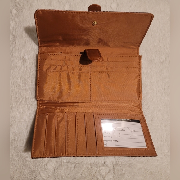 Piper Filemaster Wallet Clutch with RFID Protection, Plaid - Picture 4 of 4